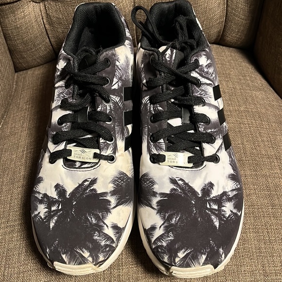 Adidas Torsion Palm Trees Men's Black and White Sneakers size 10 - Picture 3 of 11